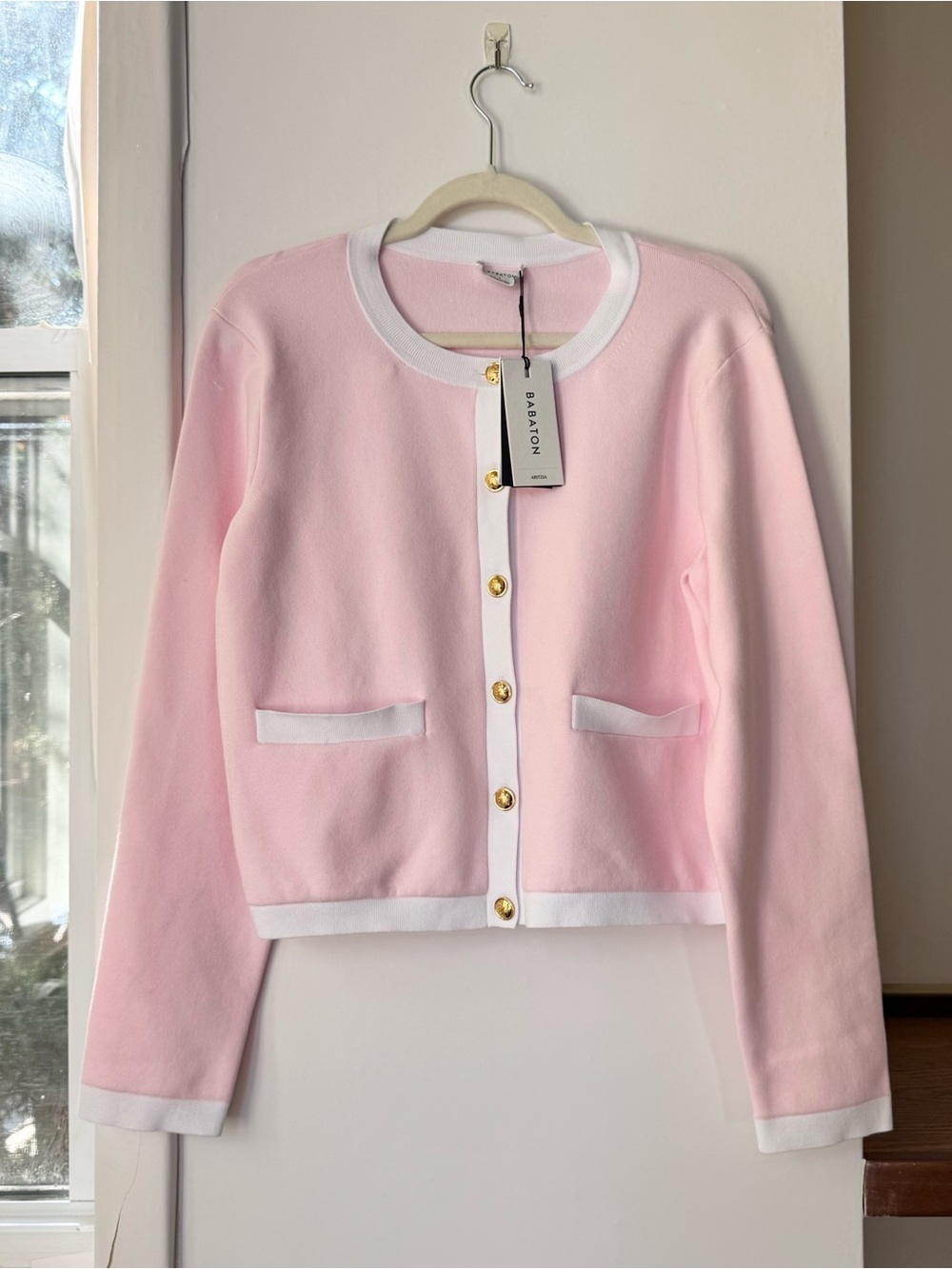 NWT Aritzia Babaton Approach Cardigan Sweater Wonder Yarn Villa Pink Large